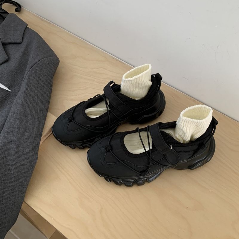 Sporty Chunky Platform Mary Ja - Sneakers Care recension och pris